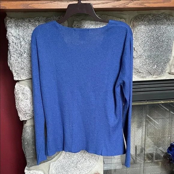 The Limited Sleeveless and Cardigan Set - Picture 5 of 7